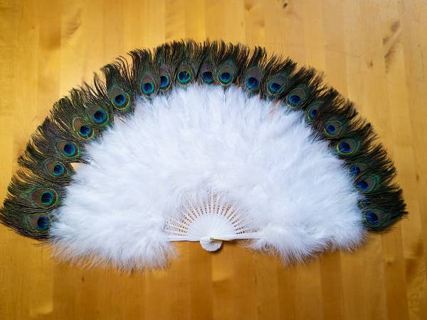 Pfauen Federfächer XL- WEISS flauschig